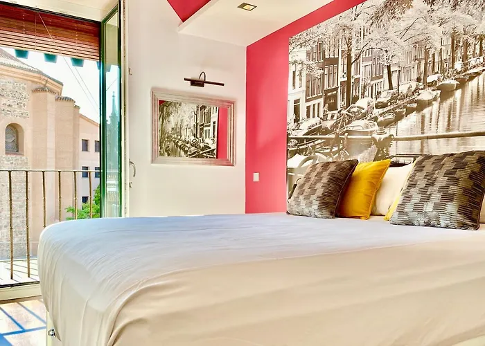 Charming Exclusive La Latina